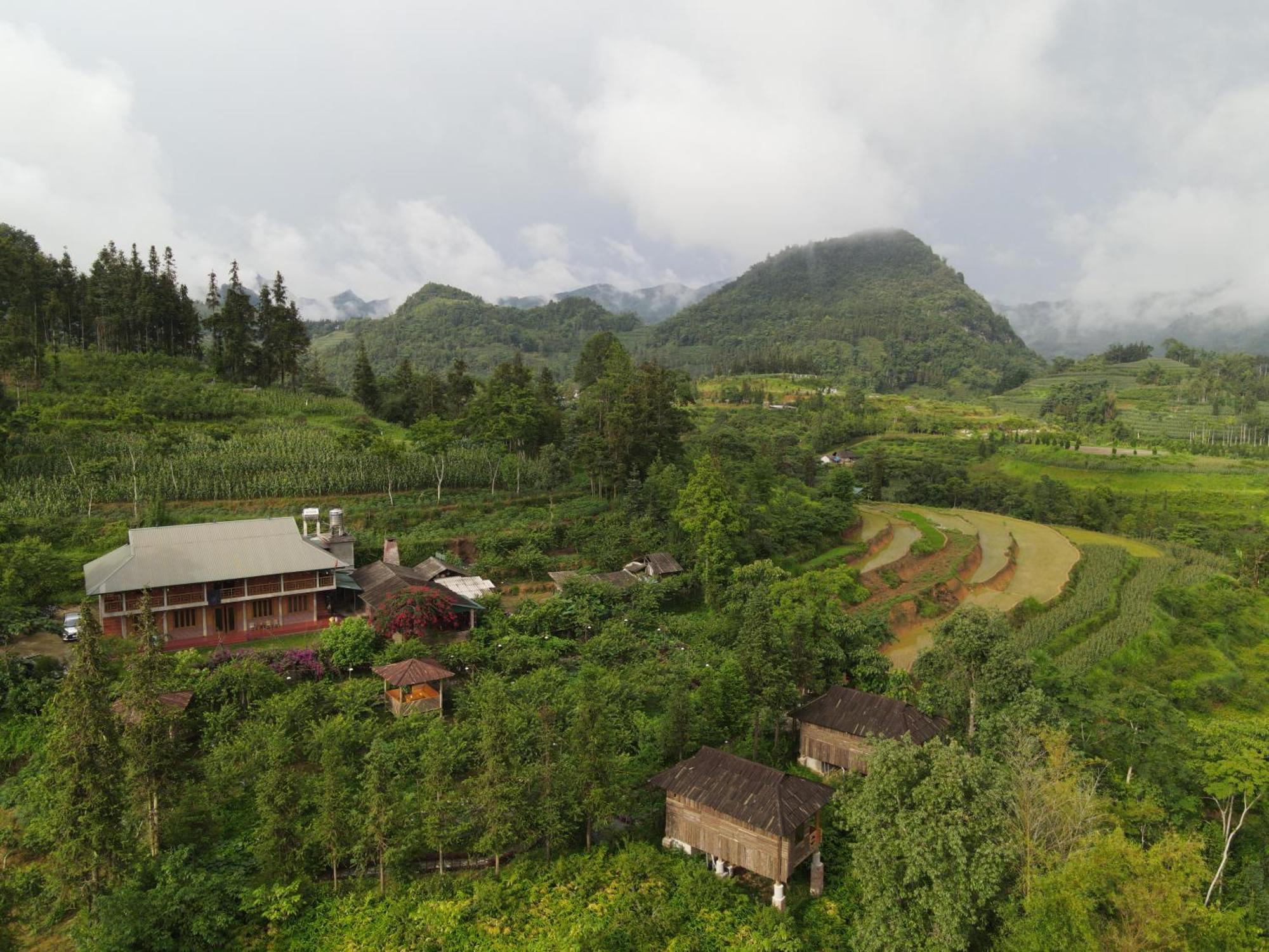 So H'Mong Homestay Bac Ha  Bagian luar foto