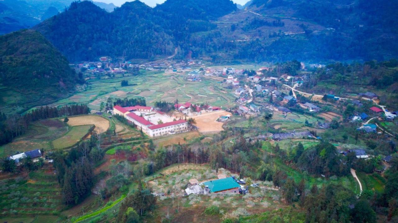 So H'Mong Homestay Bac Ha  Bagian luar foto